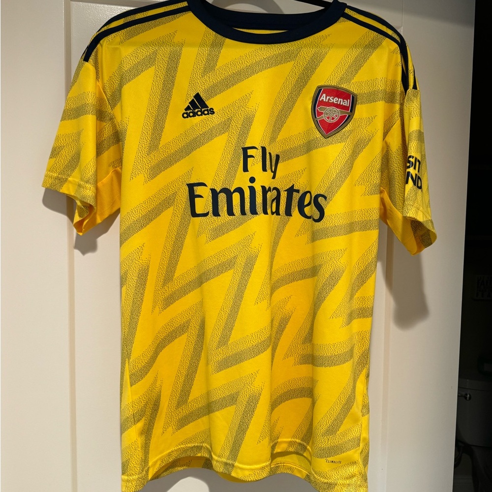 Adi Arsenal Bruised Banana remake